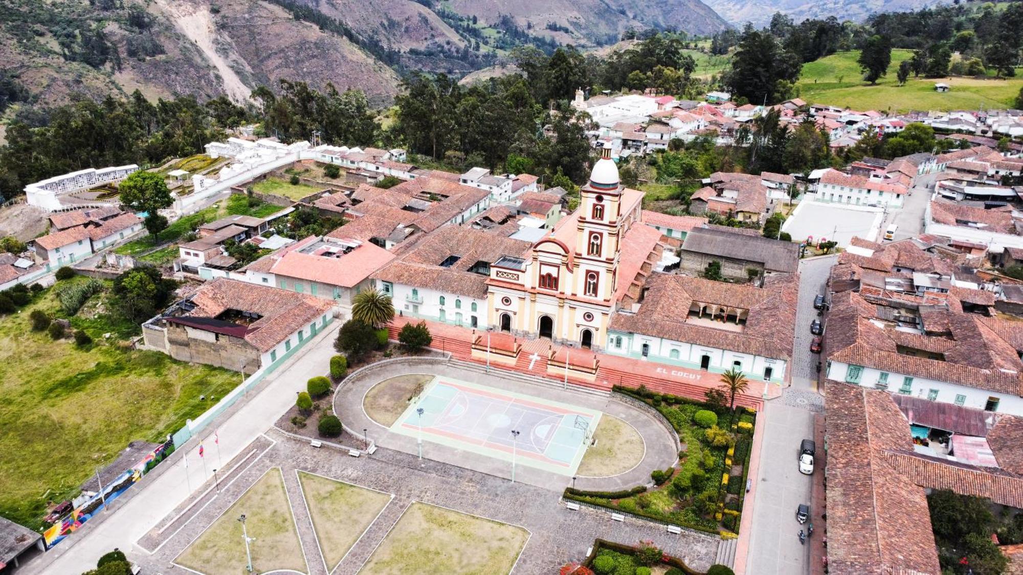 Hostal El Caminante El Cocuy Buitenkant foto